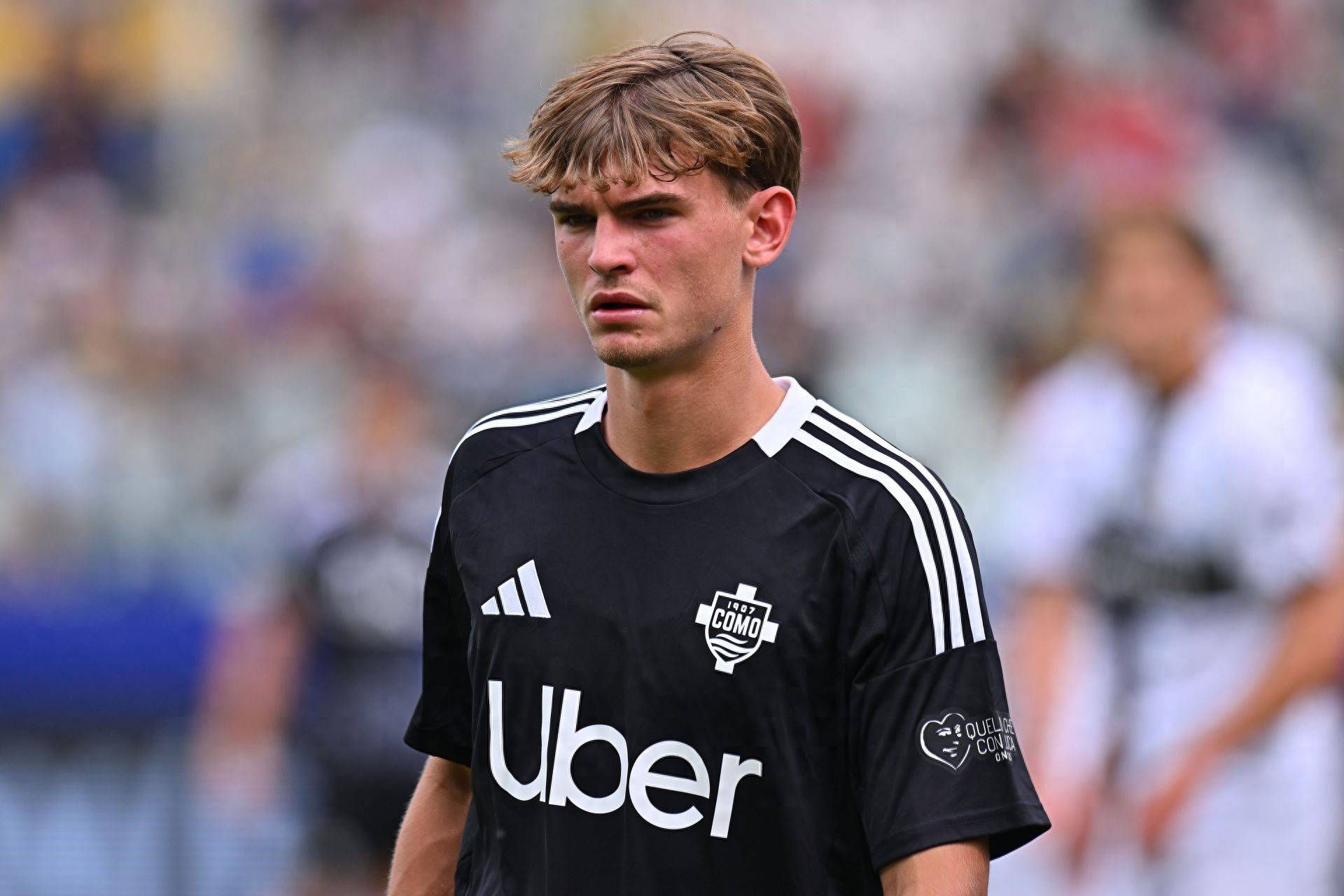 足球比赛不 足球比赛不